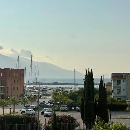 Daire Sea View Marina Orikum